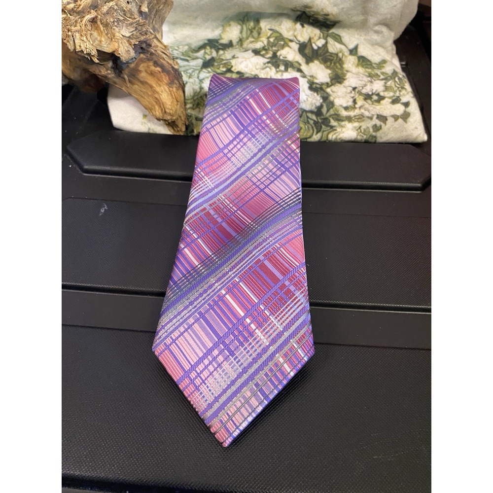 Nice Unlisted Purple & Multi-Color‎ Striped Necktie,